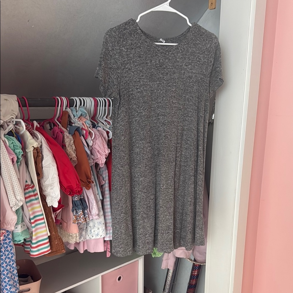 Gray Short Sleeve Dress